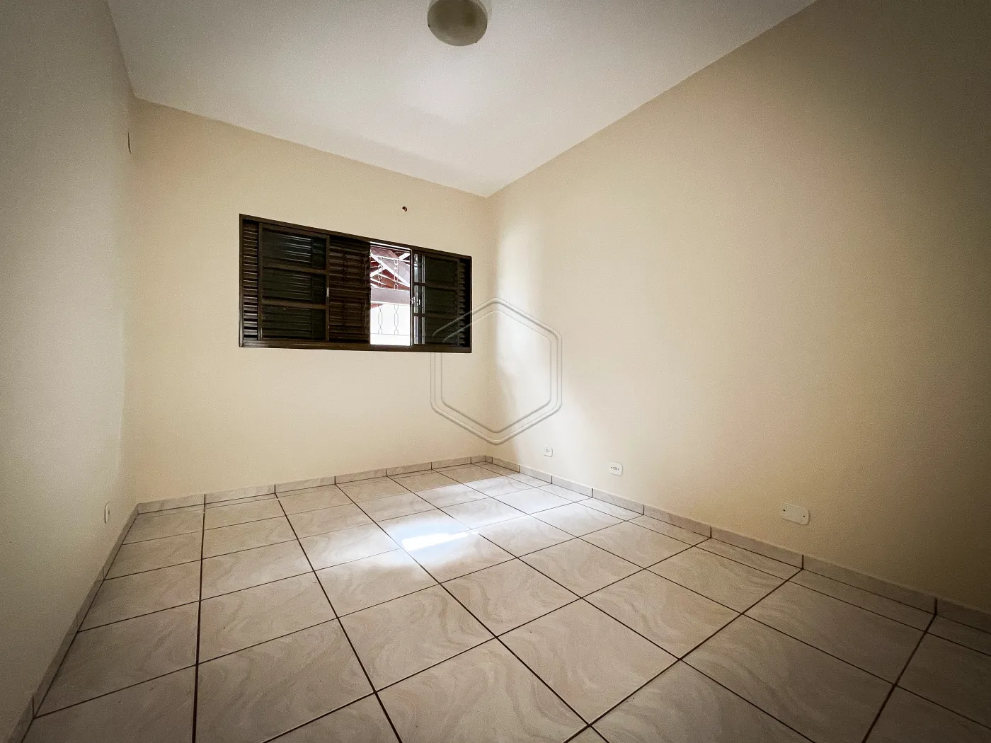 Alugar Casa Residencial / Padrão em Dourados R$ 1.200,00 - Foto 5