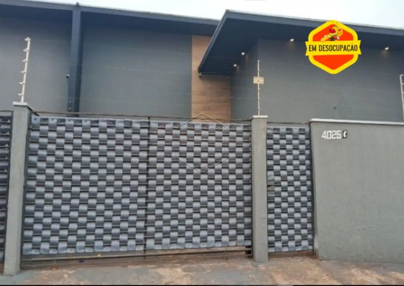 Alugar Casa Residencial / Padrão em Dourados R$ 1.900,00 - Foto 1