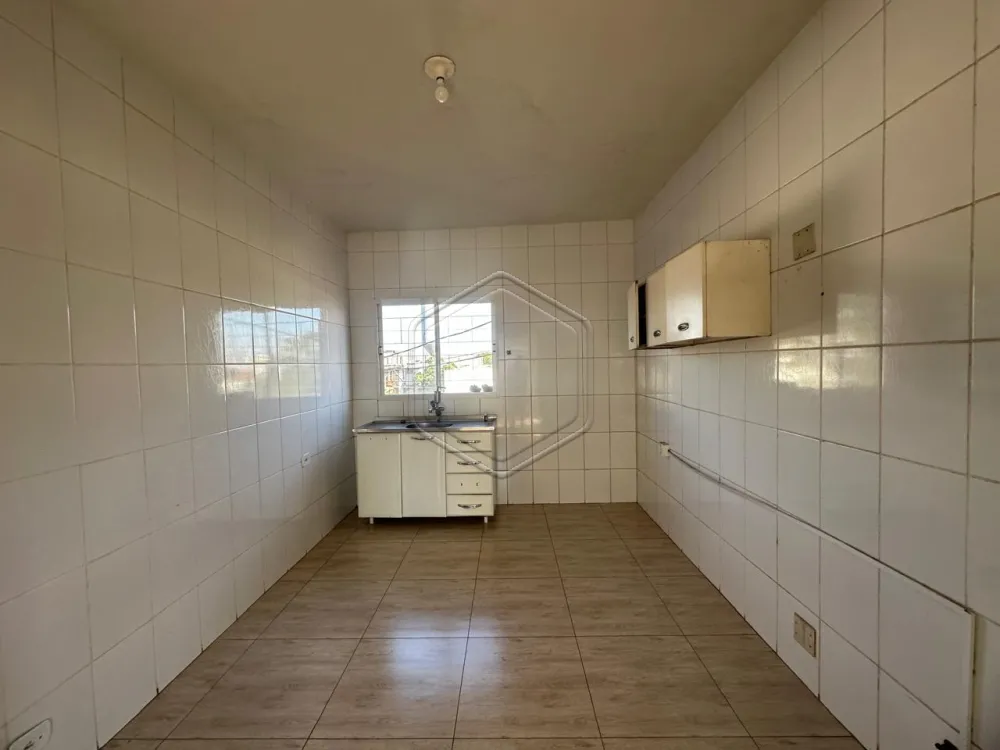 Alugar Casa Residencial / Padr&atilde;o em Dourados R$ 1.300,00 - Foto 5