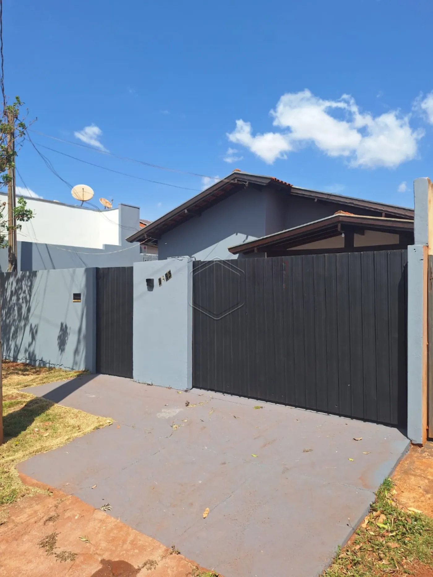 Comprar Casa Residencial / Padrão em Dourados R$ 235.000,00 - Foto 1