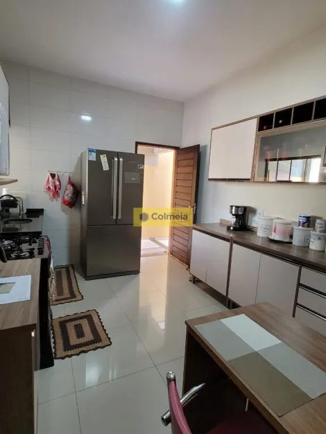 imagem 3 - CASA À VENDA EM DOURADOS/MS imagem 3 - CASA À VENDA EM DOURADOS/MS